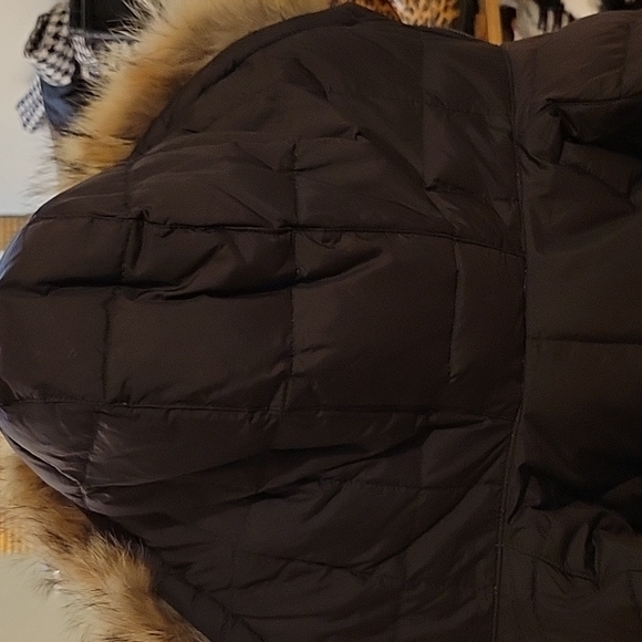 Red Head Women's Down jacket with attachable Hoodie - Picture 10 of 10